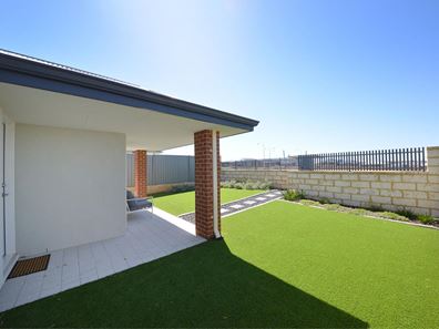 7 Bay Link, Alkimos WA 6038