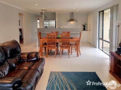 15 Dressage Green, Baldivis WA 6171