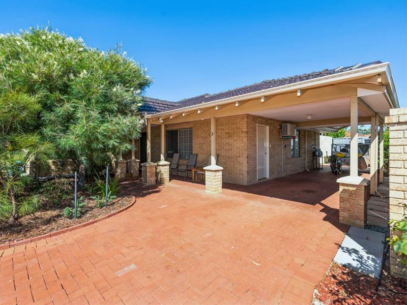 3/5 Brooks Street, Kalamunda WA 6076