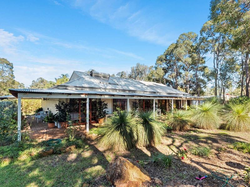 23 Dargin Street, Mount Helena WA 6082