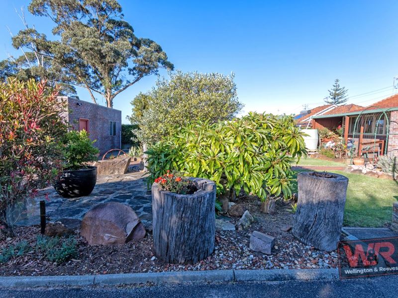 96 South Coast Highway, Orana