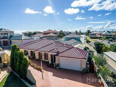 5 Pinnace Court, Halls Head WA 6210