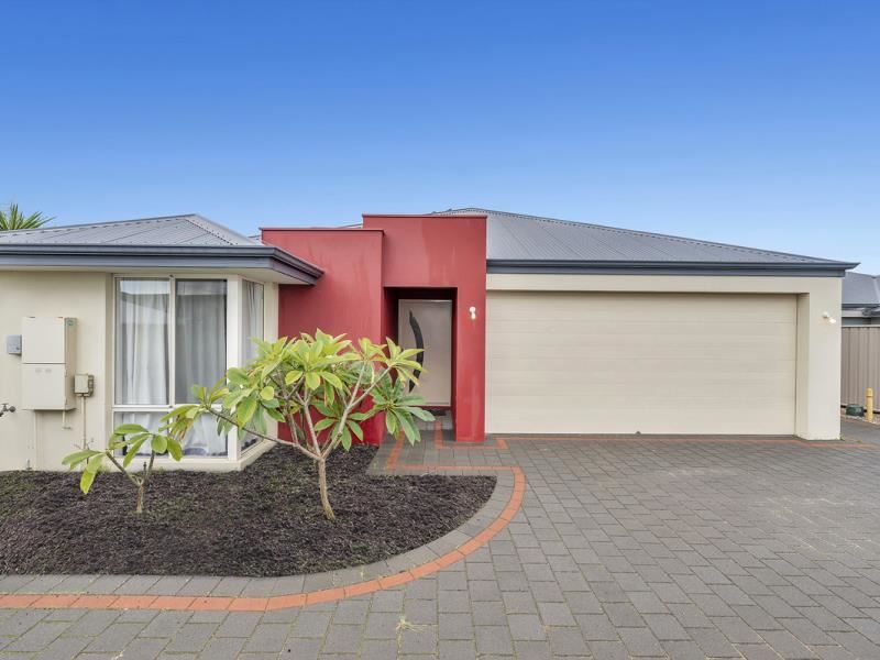 14 Kirkbrae Pass, Meadow Springs