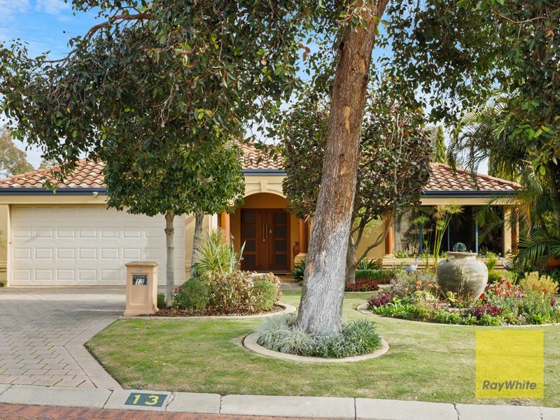 13 Finsbury Grove, Mount Claremont