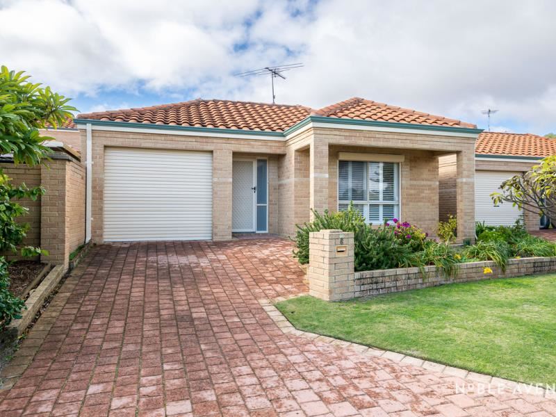 6 Centennial Gardens, Hillarys