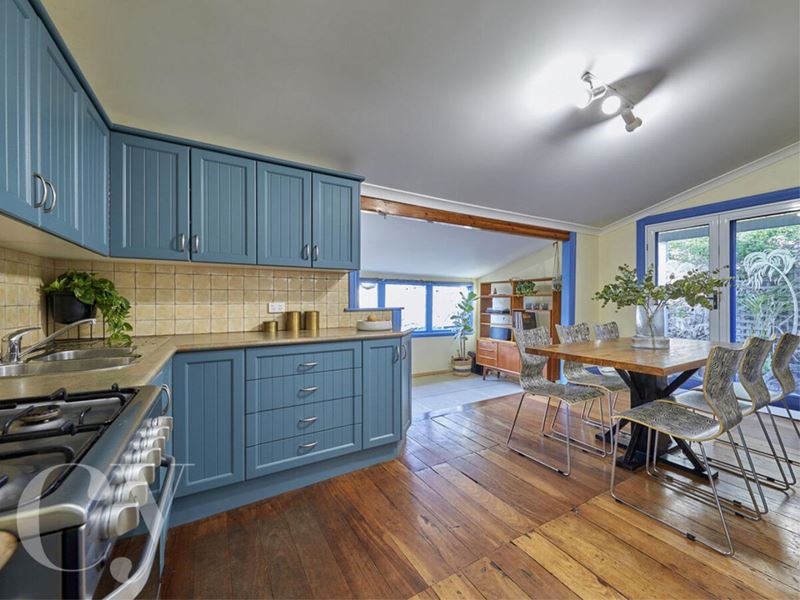 2 Harbour Road, South Fremantle