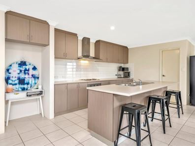 24 Westaway Road, Pinjarra WA 6208