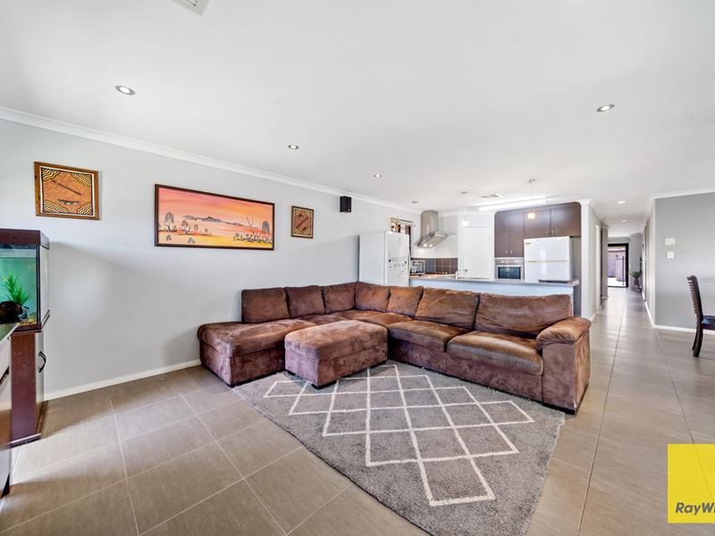 18 Coree Lane, Ellenbrook