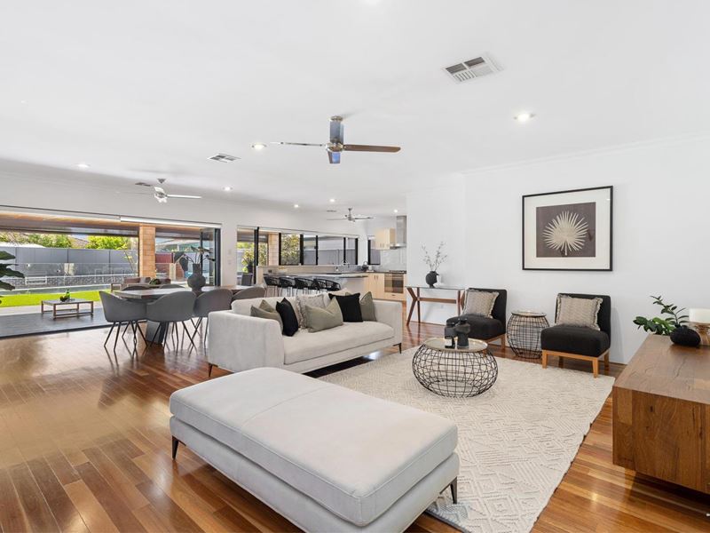 11b Welwyn Avenue, Manning