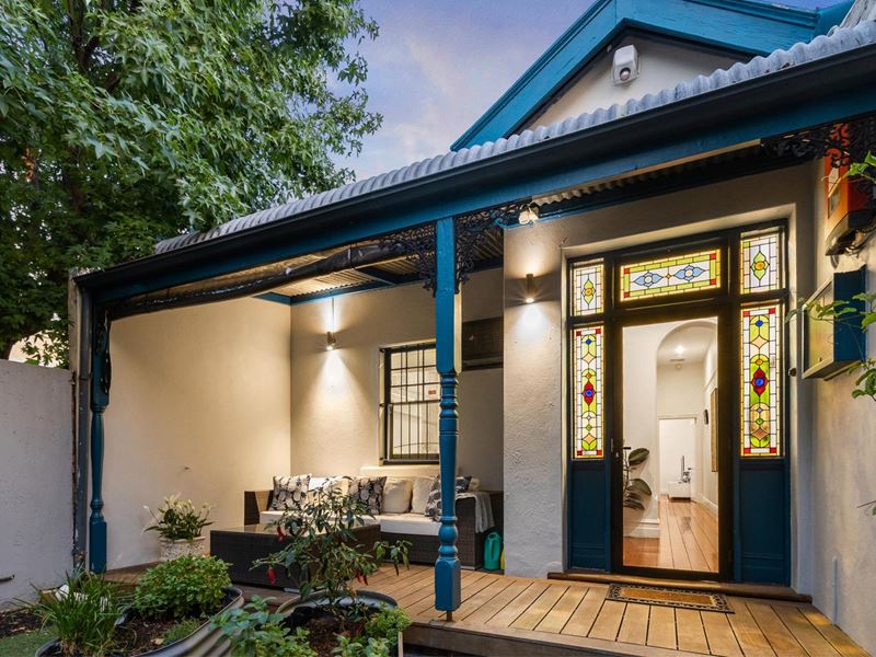 234 Lake Street, Perth