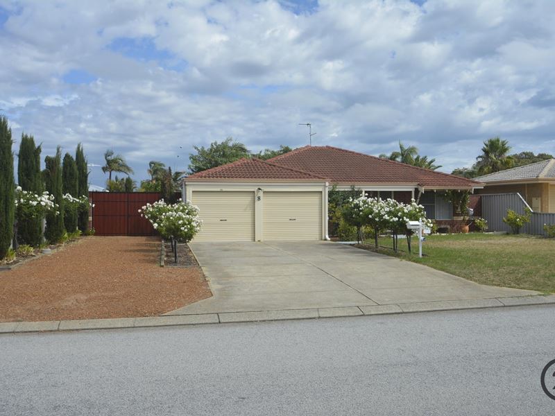 8 Tacoma Loop, Dudley Park