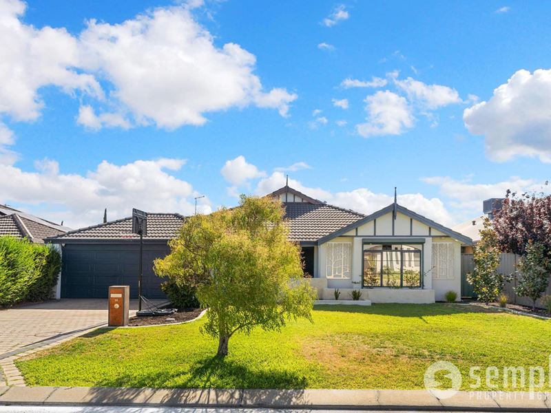 16 Heidelberg Street, Aubin Grove WA 6164