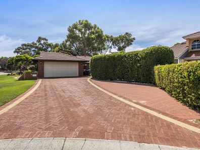 71 Fairway Circle, Connolly WA 6027