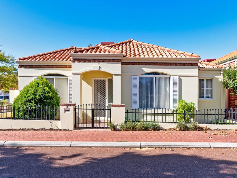 12 Finchley Terrace, Joondalup