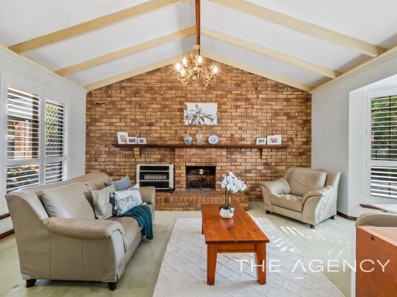 25 West Parade, Hazelmere