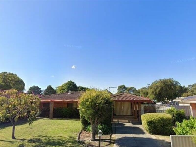 4 Grimsel Court, Coodanup