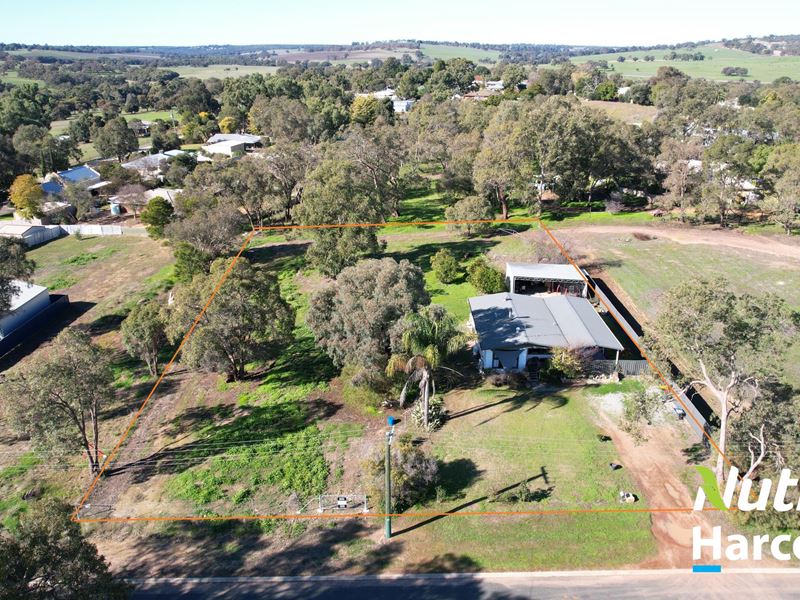 2 Mortimer Street, Gingin