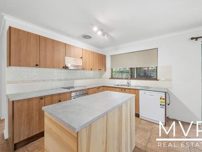 14 Mannion Way, Kardinya WA 6163