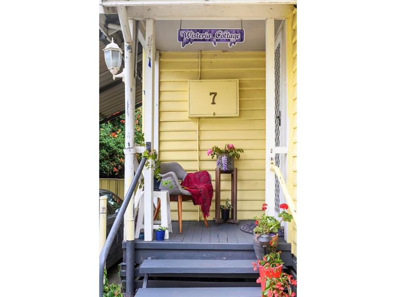 7 Ougden Way, Medina