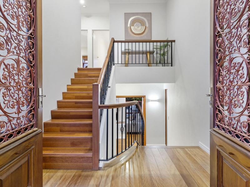 1 Athens Close, Dianella