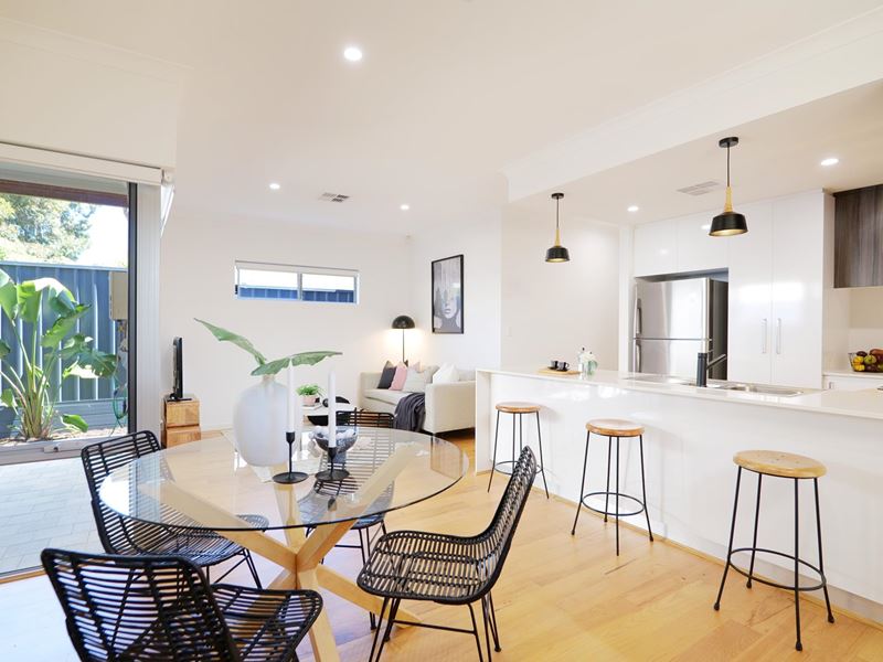 25D King George Street, Innaloo