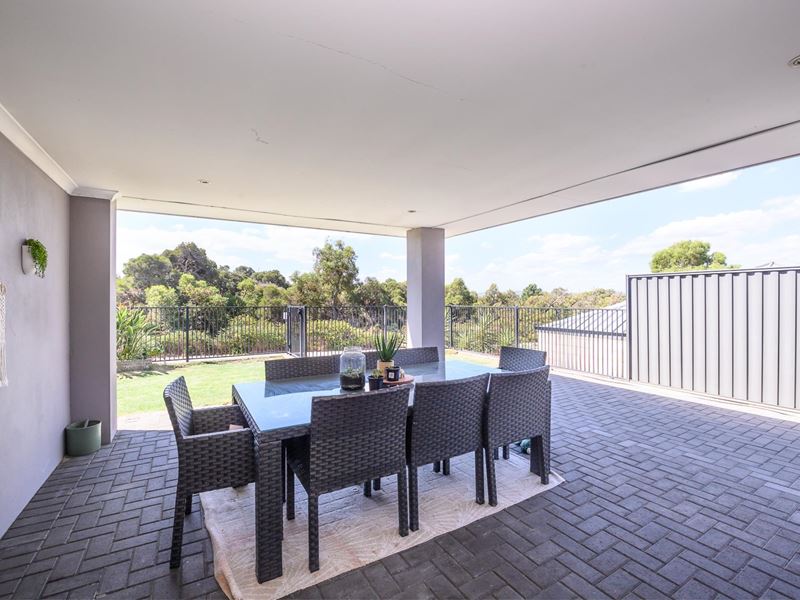 63 Duvall Parkway, Aveley