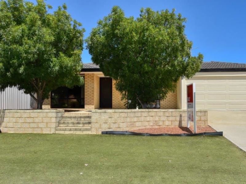 74 Endeavour Drive, Port Kennedy