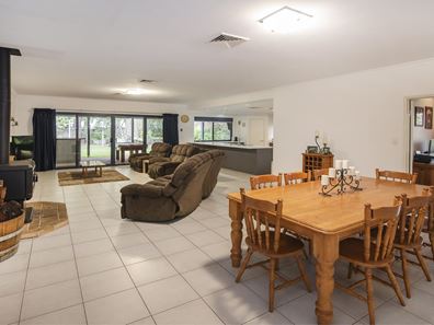 41 Angus Close, Bovell WA 6280