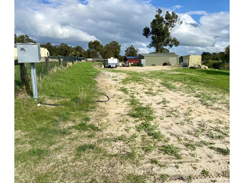 16 Bishop Place, Yarloop