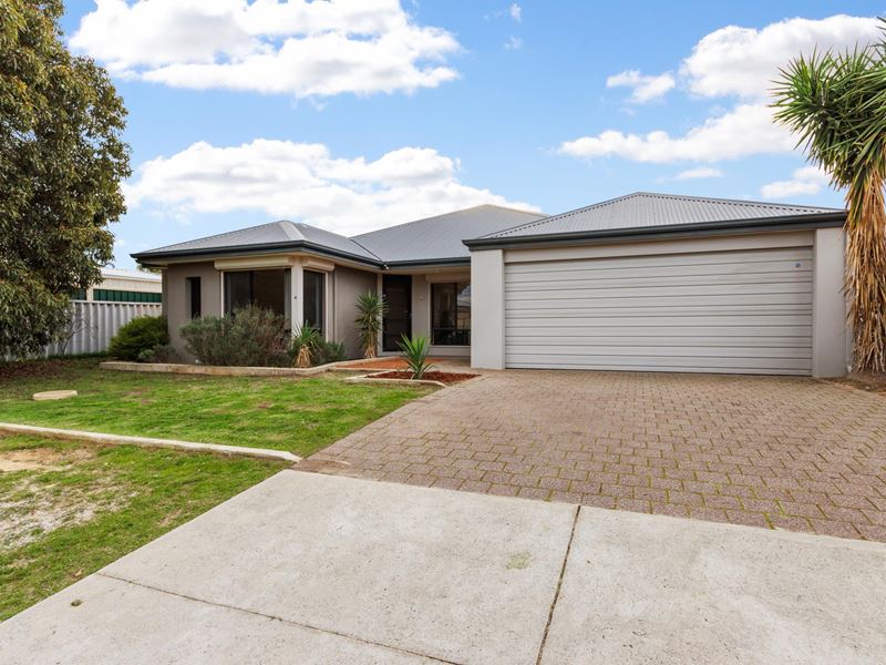 4 Swinden Court, Maddington WA 6109