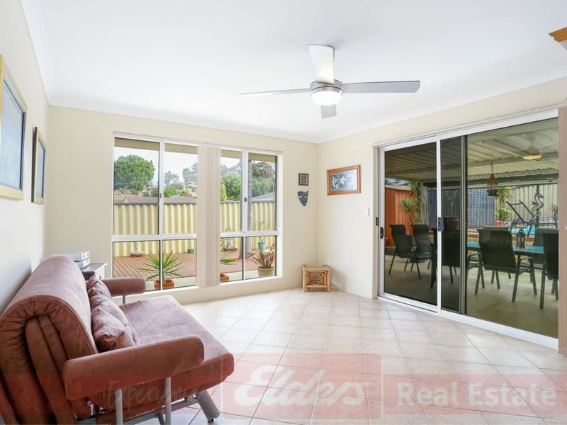 2 Wallaroo Way, Australind WA 6233