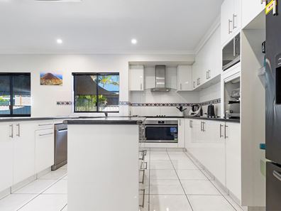 20 Treetop Crescent, Nickol WA 6714