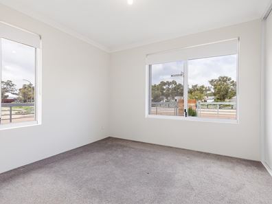 21 Casterton Road, Byford WA 6122