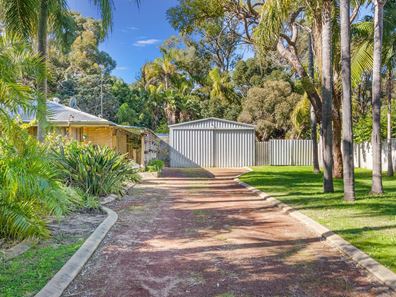 10 Victoria Circle, Greenfields WA 6210