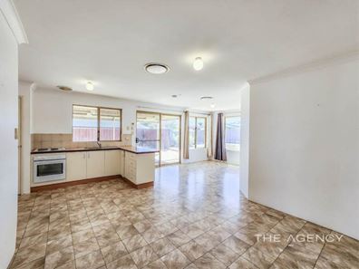 17 Gliddon Avenue, Kalbarri WA 6536