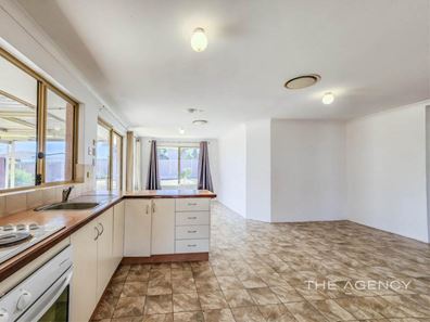 17 Gliddon Avenue, Kalbarri WA 6536