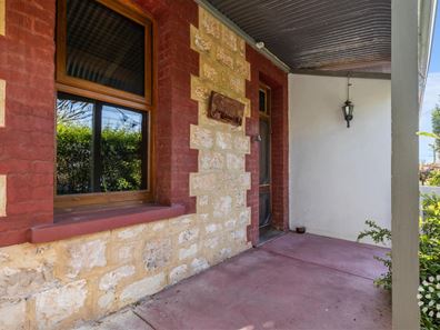 29 South Street, South Fremantle WA 6162