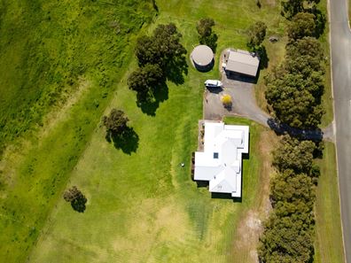 158 Lowanna Drive, Marbelup WA 6330