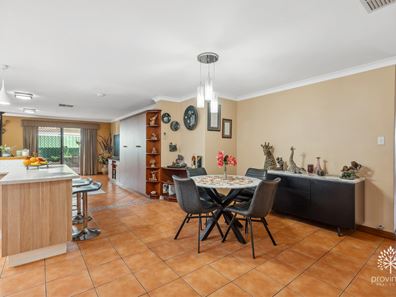 76 Golden Crescent, High Wycombe WA 6057