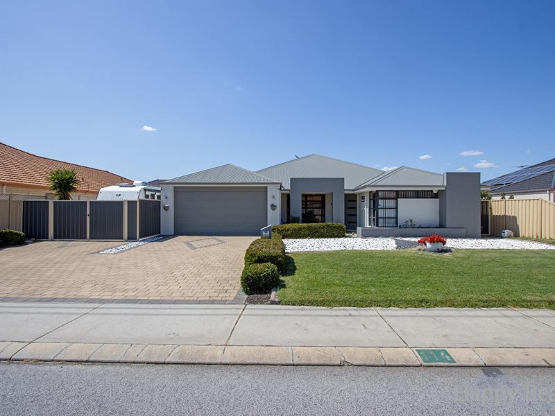 114 Comrie Road, Canning Vale WA 6155