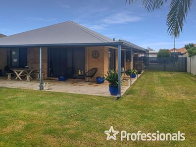 8 Onyx Brace, Australind WA 6233