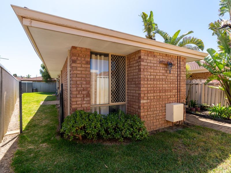 5/8 Merope Close, Rockingham