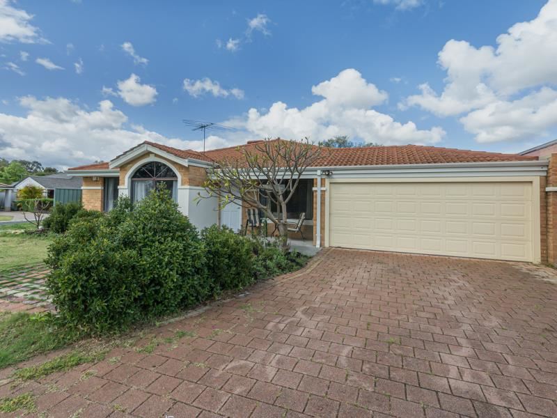 7 Mangrove Circuit, Banksia Grove