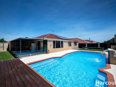 6 Peel Way, Mindarie WA 6030