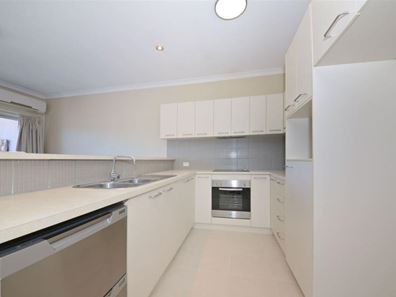 21/291 Ocean Keys Boulevard, Clarkson WA 6030