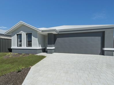 16 Cambered Avenue, Yanchep WA 6035