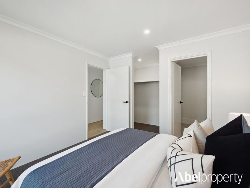 24 Horseshoe Promenade, Cockburn Central WA 6164