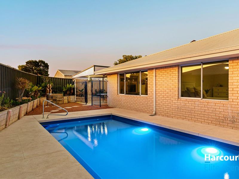 3 Bunker Court, Cooloongup WA 6168