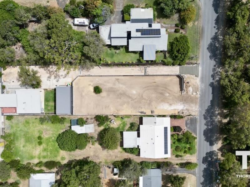 7 Barnes Avenue, Australind WA 6233