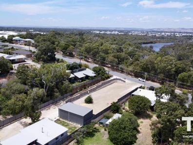 7 Barnes Avenue, Australind WA 6233